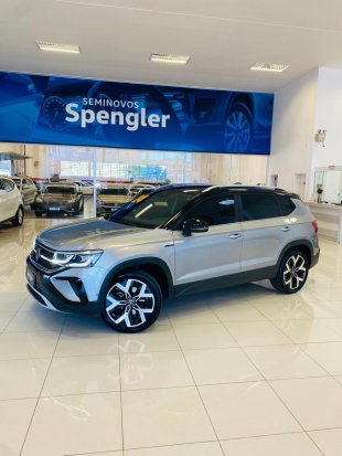 TAOS 250 TSI HIGHLINE 